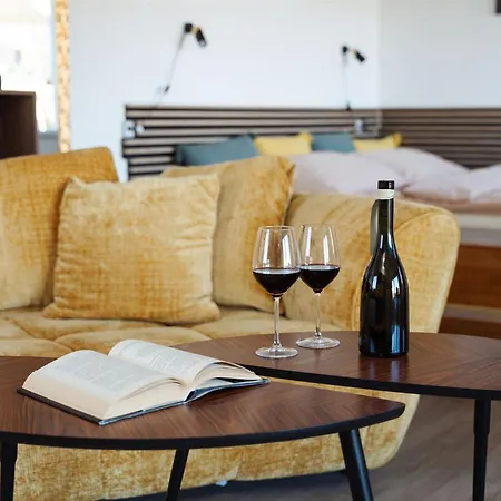 Vilka Nad Znojmem Holiday home Novy Saldorf